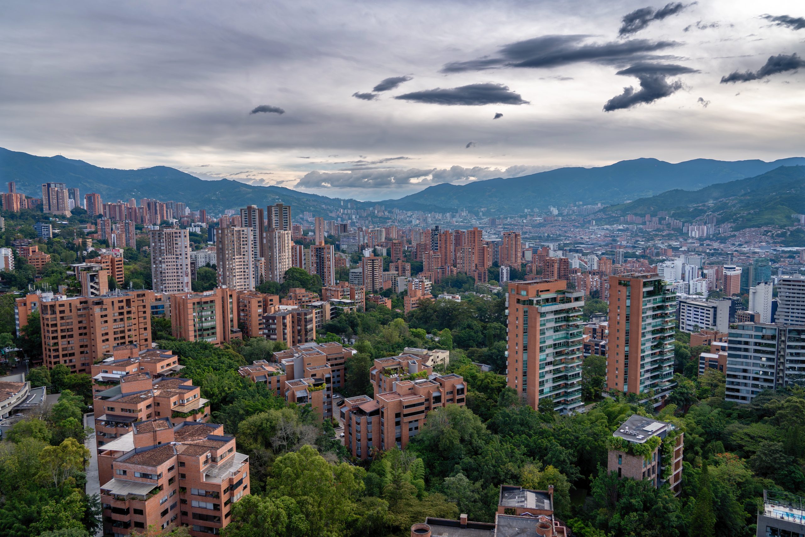  Medellín: El nuevo hotspot global para inversiones en rentas cortas
